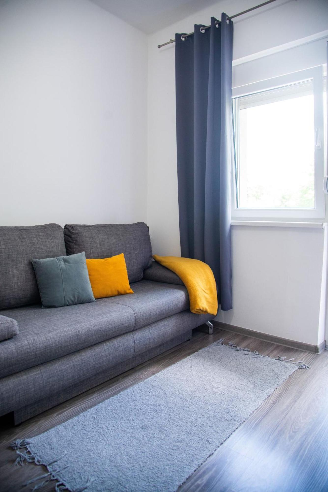 Apartmani Maslacak Vrdnik Ngoại thất bức ảnh
