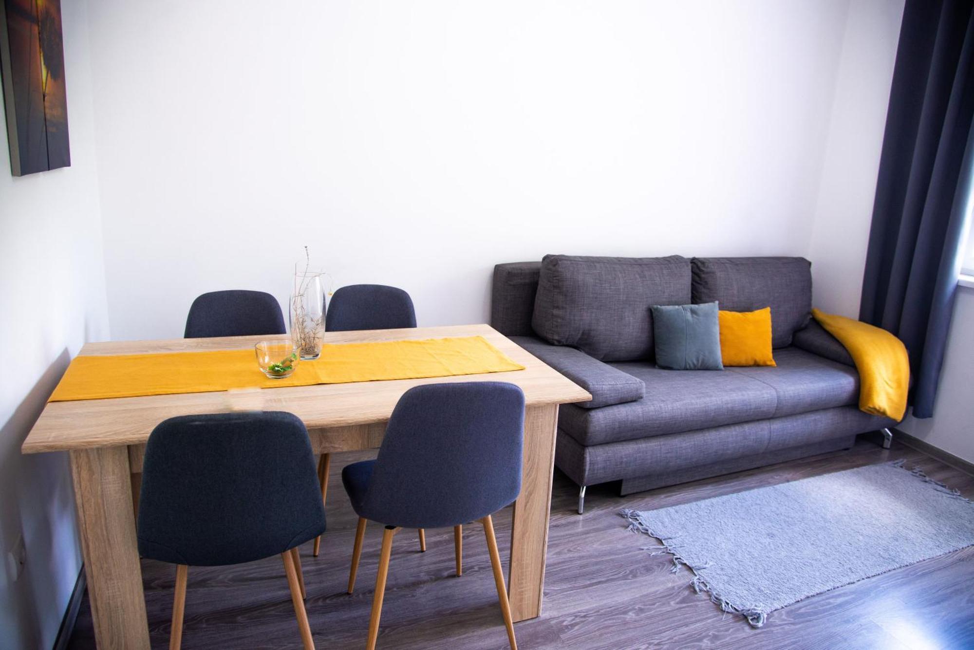 Apartmani Maslacak Vrdnik Ngoại thất bức ảnh