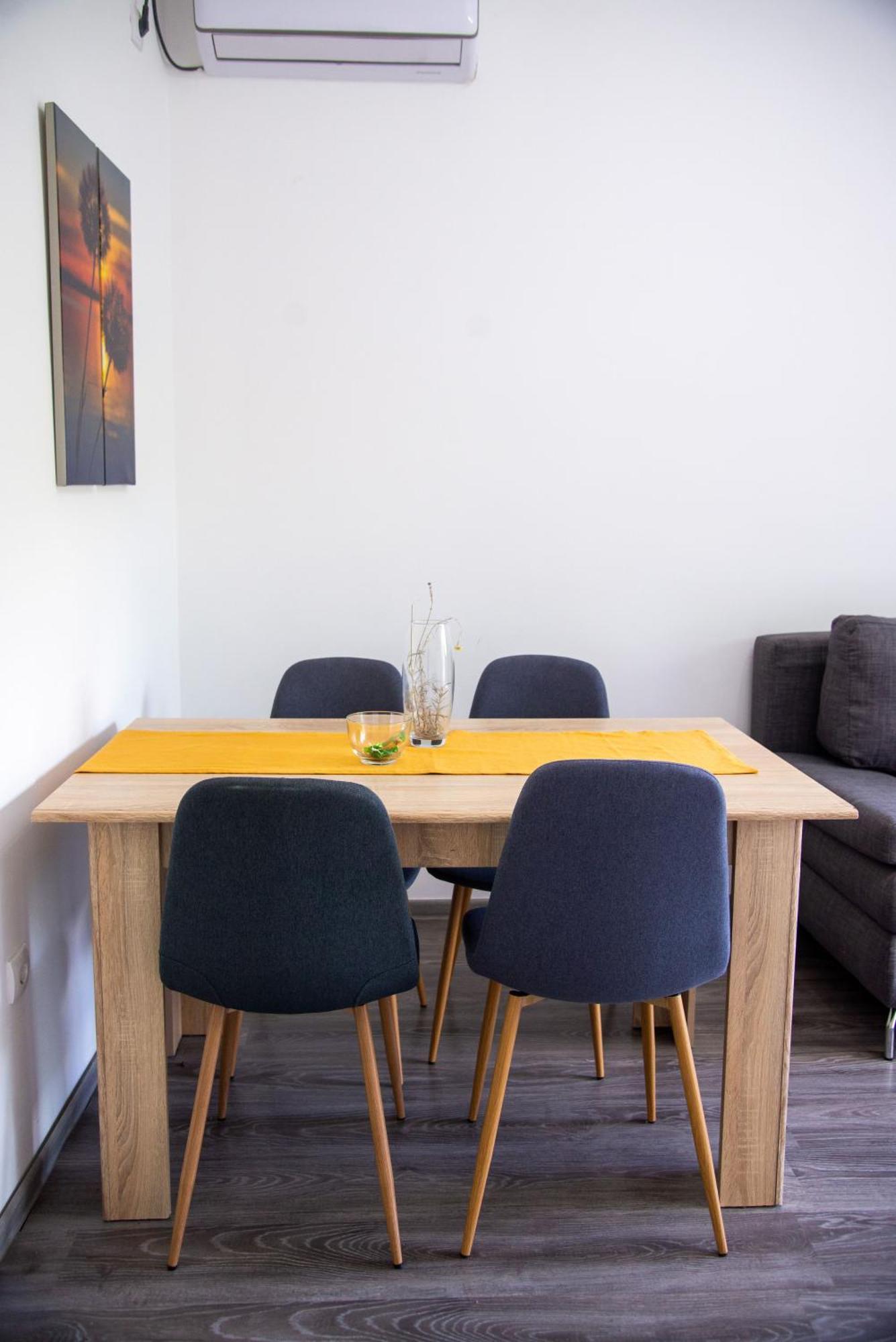 Apartmani Maslacak Vrdnik Ngoại thất bức ảnh